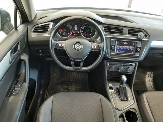 2019 Volkswagen TIGUAN 5 PTS TRENDLINE PLUS 14T DSG RA-17 in Torreón, Coahuila de Zaragoza, México - Nissan Alameda Independencia
